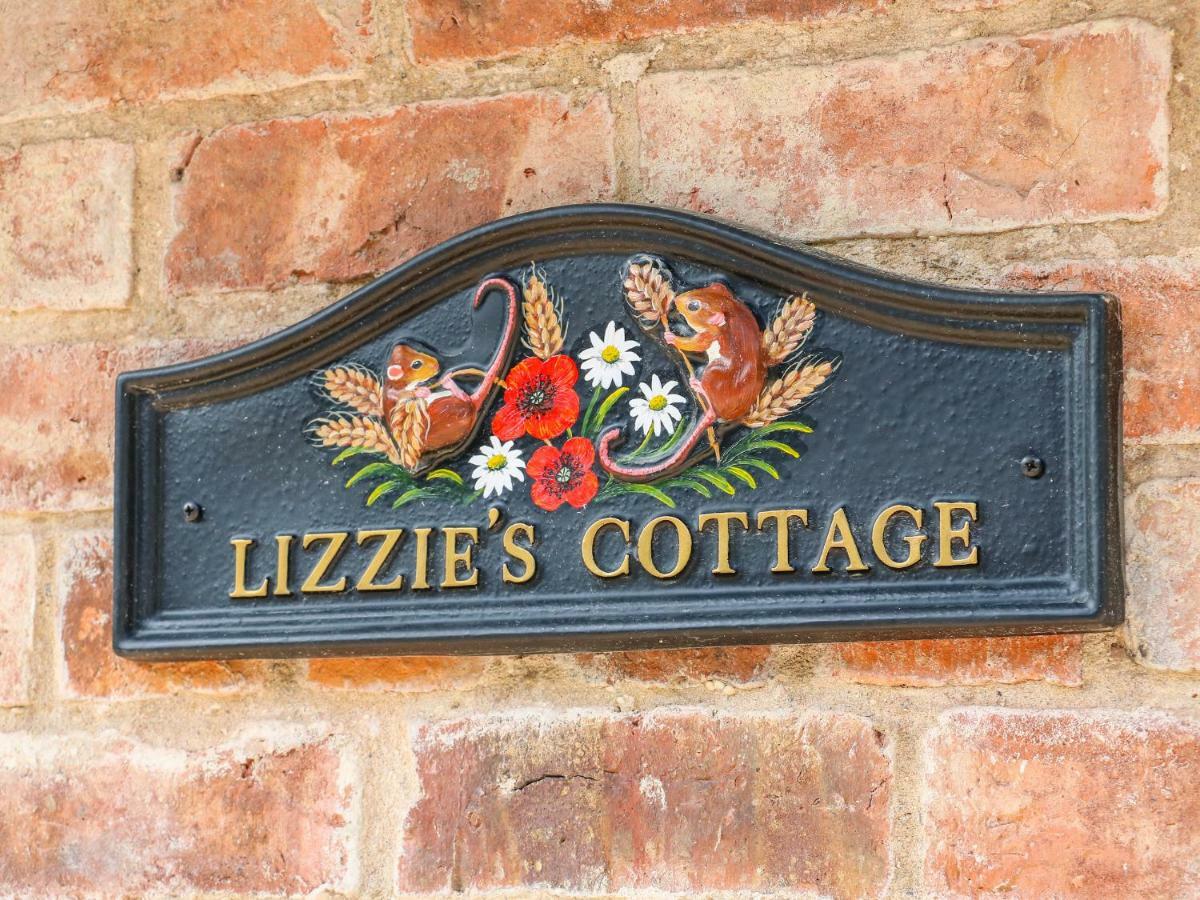 הורנקאסל Lizzies Cottage מראה חיצוני תמונה